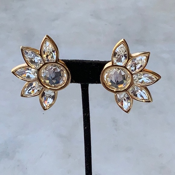 S A L SWAROVSKI EARRINGS CRYSTAL GOLD CLIP ON VINTAGE 1990’s - Picture 6 of 10